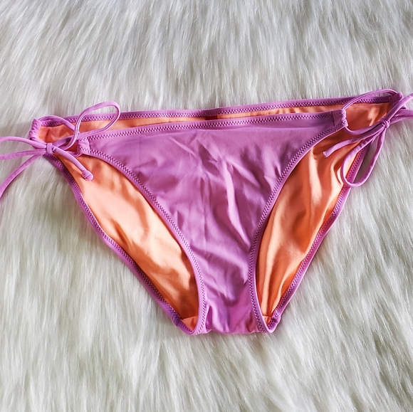 VS pink adjustable side tie bikini bottom - Picture 3 of 15